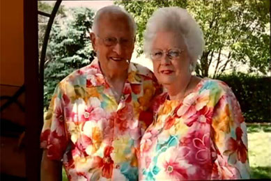 Junto h 64 anos, casal revela segredo: 