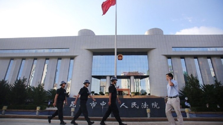 Justia chinesa reabre caso de adolescente executado