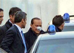 Berlusconi deixa o hospital em Milo