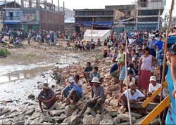 Ciclone em Mianmar pode ter matado 100 mil, diz diplomata 