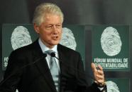Bill Clinton pede que Brasil ajude a desbloquear negociaes