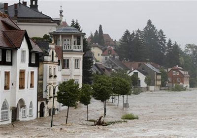 Inundaes afetam a Alemanha; situao melhora na Hungria