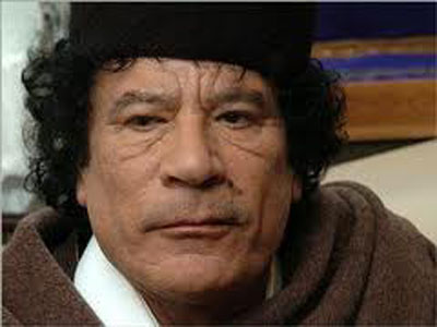 Kadhafi diz que notcia sobre fuga  