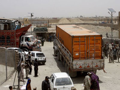 Otan volta a entrar no Afeganisto pela fronteira paquistanesa