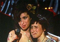 Amy Winehouse  a grande vencedora do Grammy 