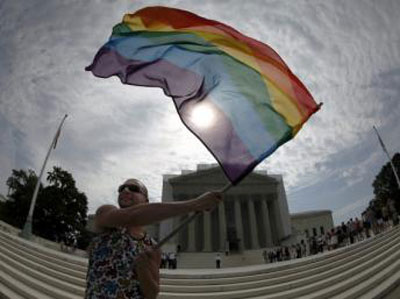 Obama diz que os homossexuais deveriam ser iguais ante a lei na frica