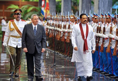 Ral Castro embarca para visitas oficiais a China e Vietn