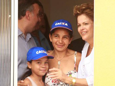 Presidente Dilma entrega casas populares em Castanhal, PA