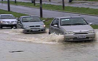 Chuva causa deslizamento e morte em Pernambuco.