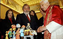 Lula diz que Papa Bento XVI poderia dar conselho.