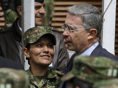 Presidente da Colmbia nega aliana com crime organizado