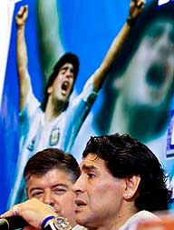 Pel e Maradona vero jogos no Mxico
