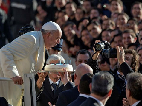 Milhares de pessoas danam tango para o Papa Francisco