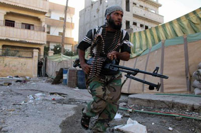 EUA j comearam a entregar armas aos rebeldes srios, diz jornal