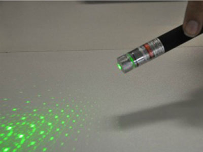Polcia Civil e PF apuram uso de mira laser contra avies no Amap