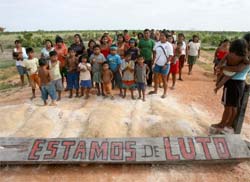 Aps visita de Genro, ndios deixam fazenda em Roraima 
