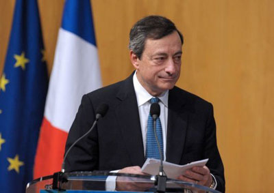 Draghi diz que BCE segue disposto a intervir se for necessrio
