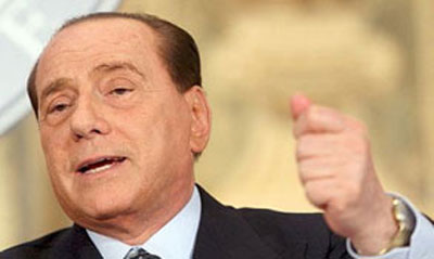 Preso homem acusado de chantagear Berlusconi