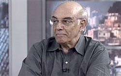 Morre o jornalista e ex-senador Artur da Tvola