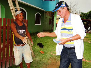 Dr. Jander visita comunidade de Lagoa Dantas e garante melhorias na infraestrutura local
