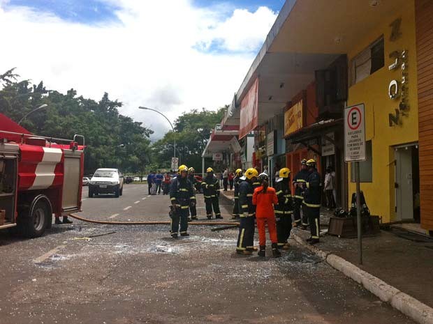 Exploso em restaurante em Braslia deixa dois feridos