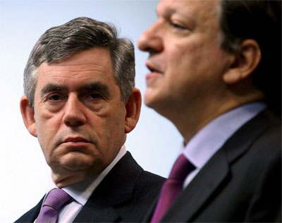 Brown e Barroso defendem reforma do sistema financeiro globa