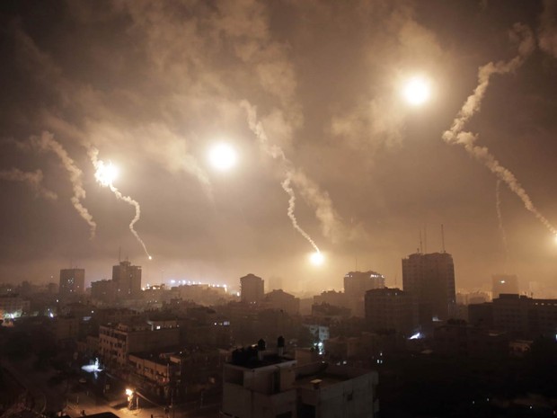 Israel amplia ataques contra Faixa de Gaza