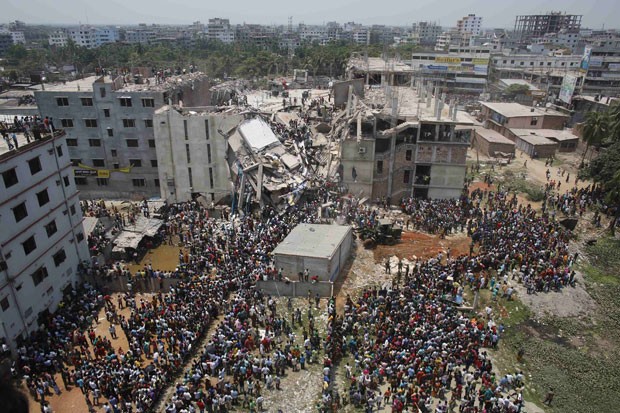 Desabamento de prdio deixa cerca de 100 mortos em Bangladesh