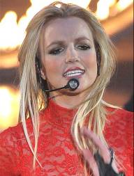 Britney Spears  processada por atropelar p de fotgrafo