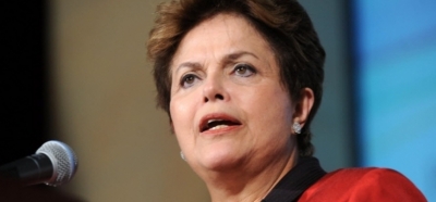 Brasileiro culpa Dilma por corrupo na Petrobras