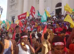 Manifestao em Alagoas pede fim da corrupo 