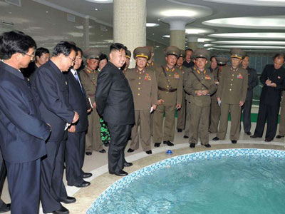 Kim Jong-un  nomeado marechal e consolida seu poder na C. do Norte