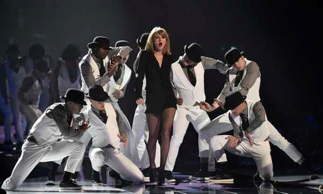 Pernas de Taylor Swift valem 40 milhes