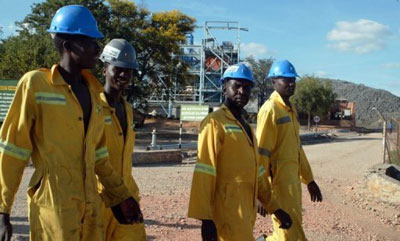 Cerca de 60 mineiros esto presos sob a terra no Zimbbue