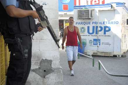 Polcia do Rio de Janeiro prende acusado de ordenar ataques 