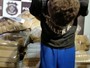 Polcia apresenta jovem preso com 800 kg de maconha 