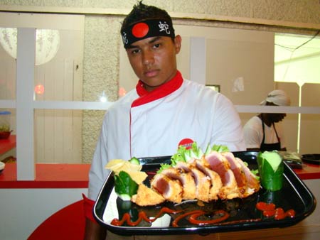 A arte da culinria japonesa agora em Maratazes.